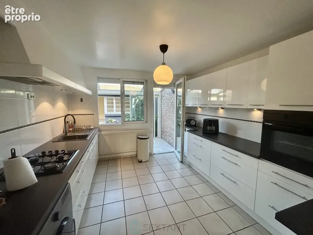 Jolie maison sur secteur calme proche de toutes commodités. - photo 6