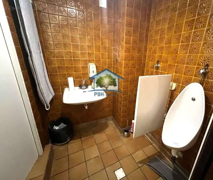  À VENDRE – Fonds de Commerce Bar PMU avec Fort Potentiel de Développement  - photo 19