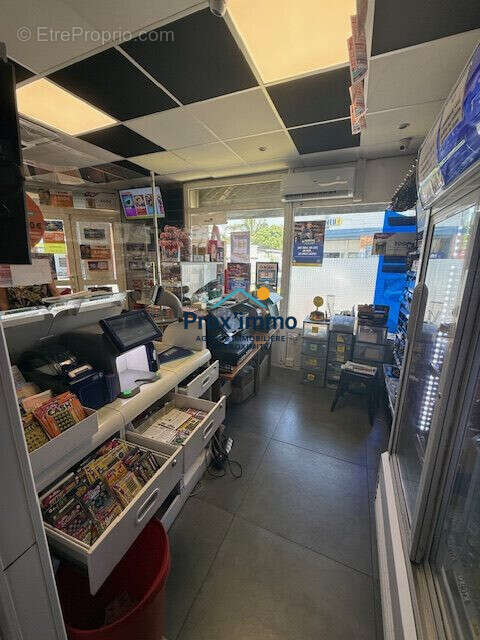 Commerce à SAINT-JOSEPH