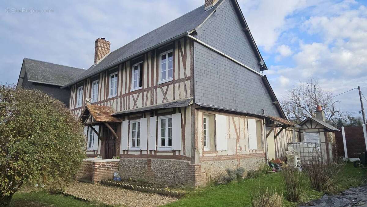 Maison à ISNEAUVILLE