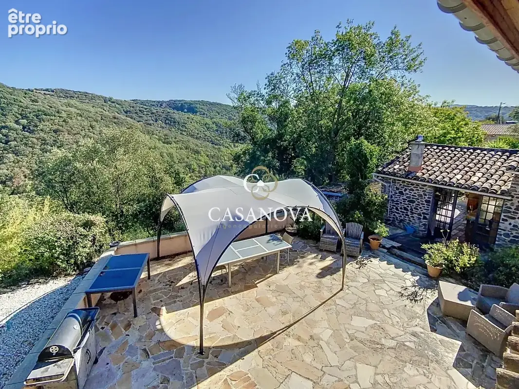 Point de VUE PANORAMIQUE. Bâti de CARACTERE avec piscine et 250 m² habitables et possibilité de projet touristique (chambres d'h - photo 18