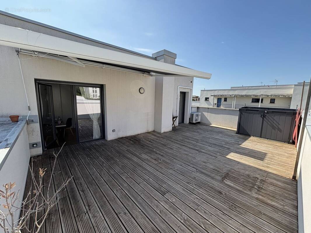 Appartement à COLOMIERS