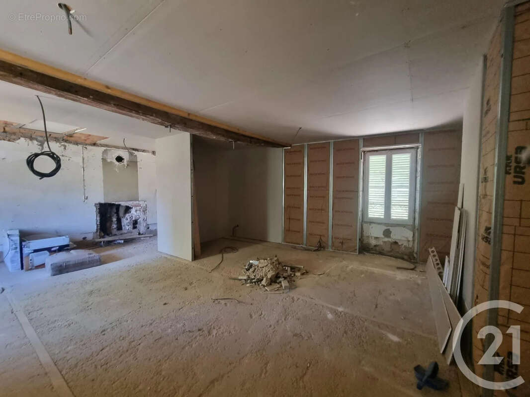 Maison 82 m² à Corbigny  - photo 9