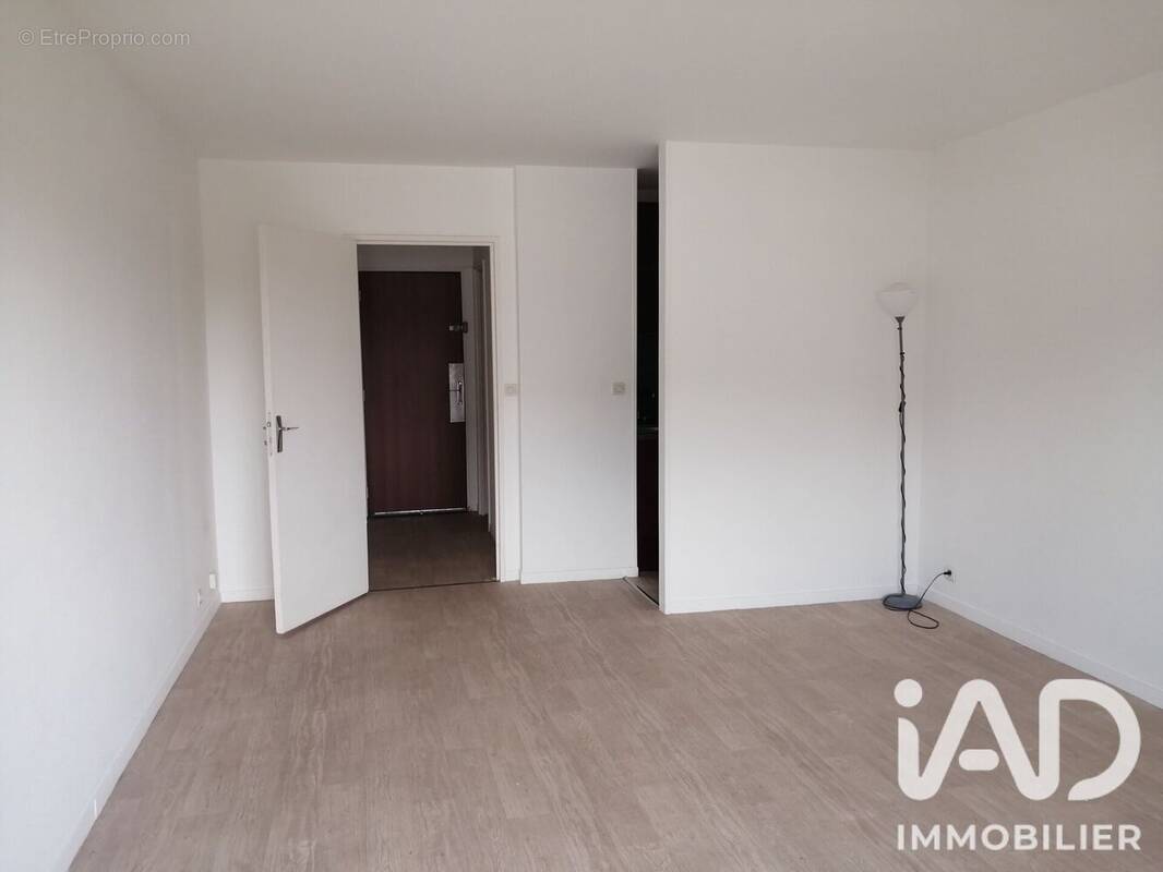 Photo 1 - Appartement à MARGNY-LES-COMPIEGNE