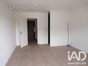 Photo 1 - Appartement à MARGNY-LES-COMPIEGNE
