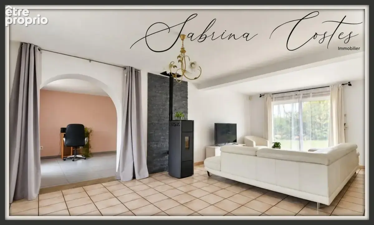  À SAINT-JUST : le confort d’une maison familiale… avec une vraie vie de plain-pied !  - photo 3