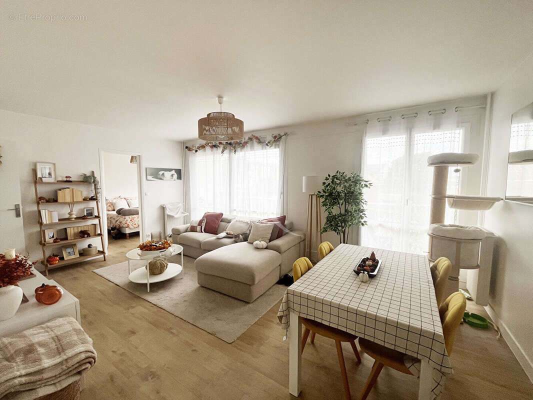 Appartement à DOURDAN