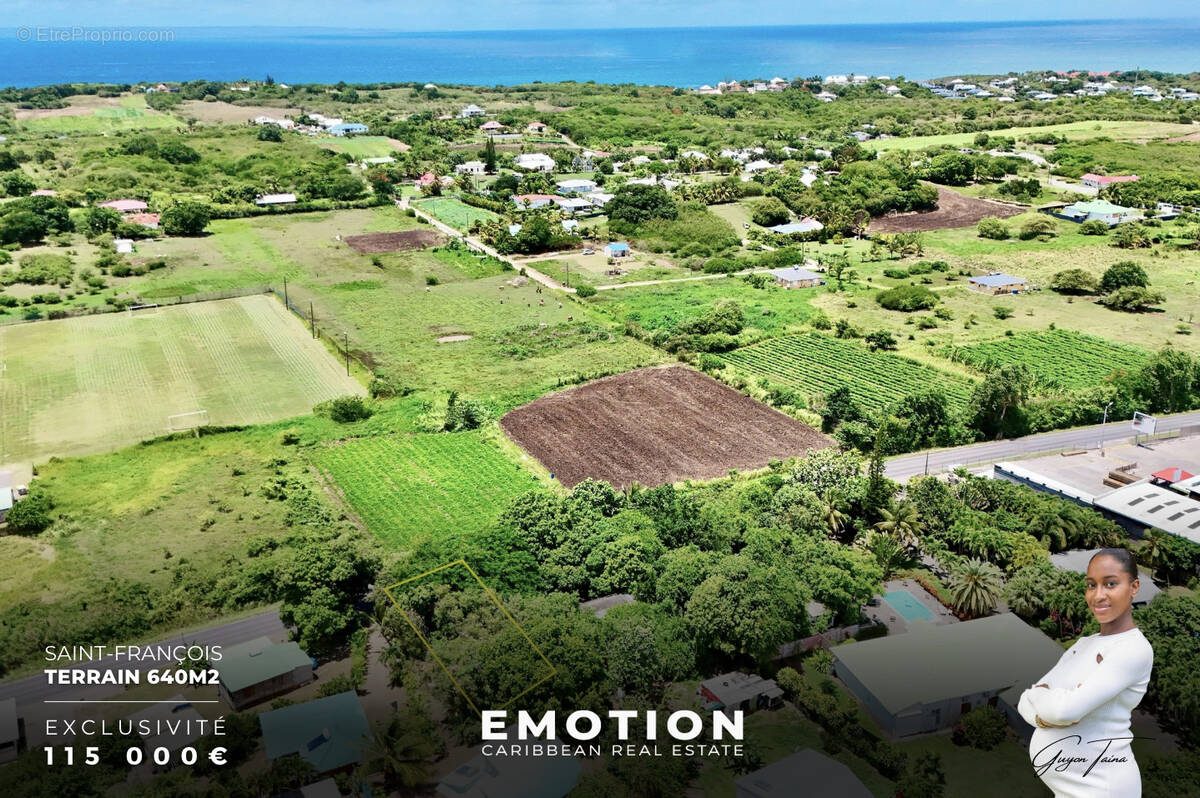 Terrain à SAINT-FRANCOIS