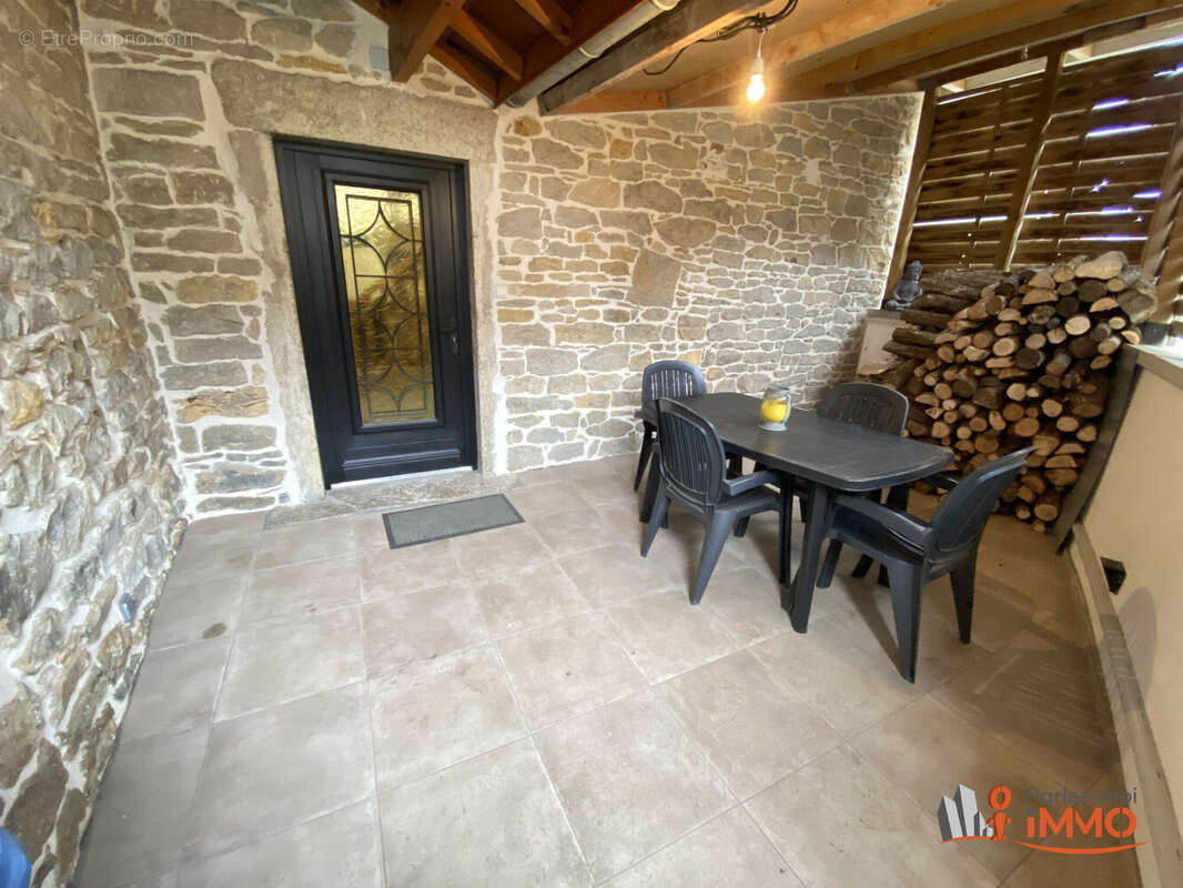 Maison à TREPT