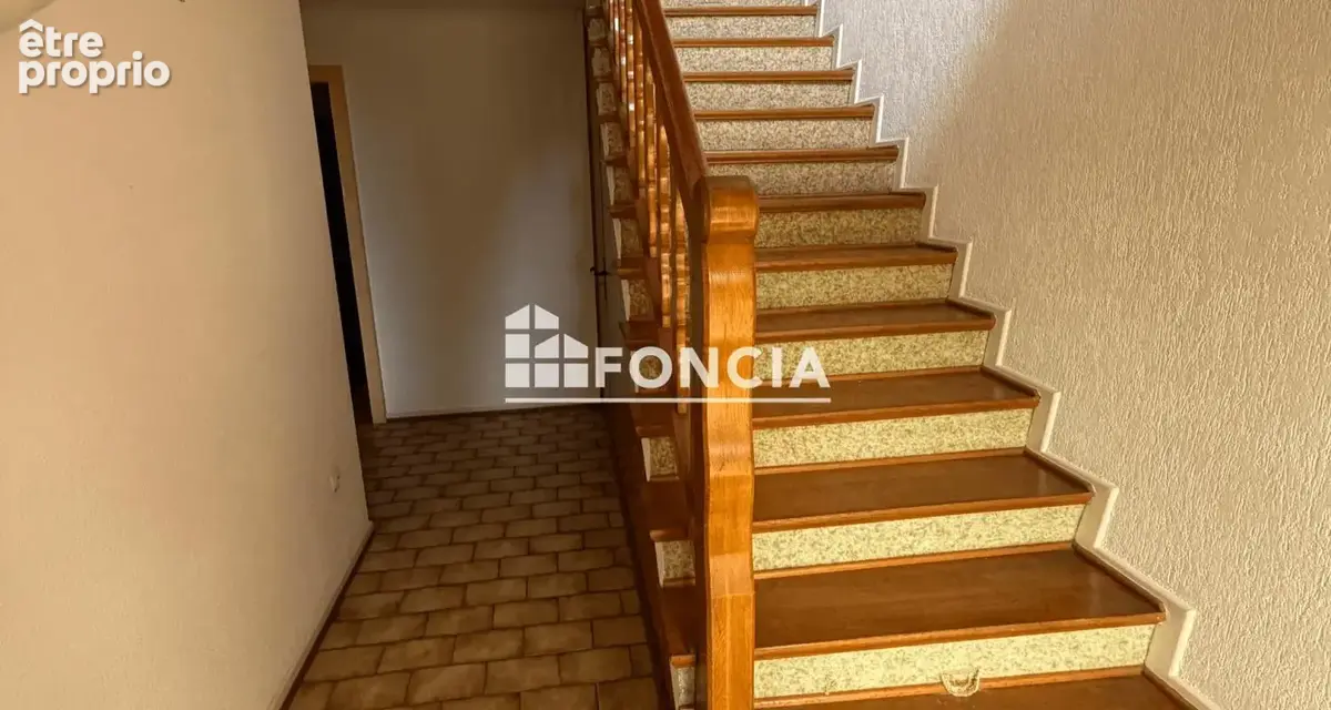 NOUVEAUTE, en exclusivité sur HOMMARTING - Maison avec fort potentiel et 10,87 ares de terrain – À découvrir ! - photo 5