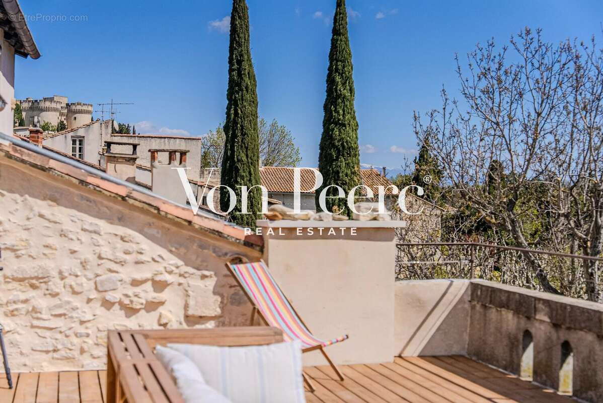 Maison à VILLENEUVE-LES-AVIGNON