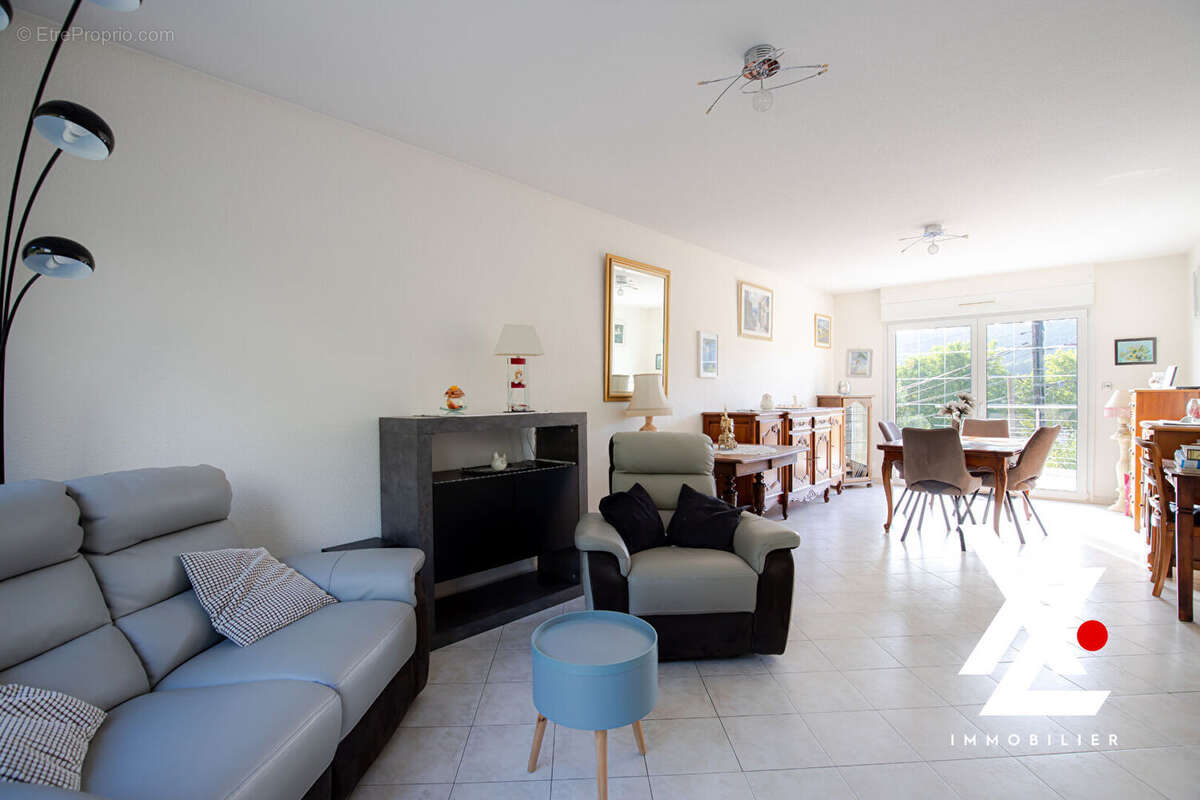 Maison à CHAMPIGNEULLES