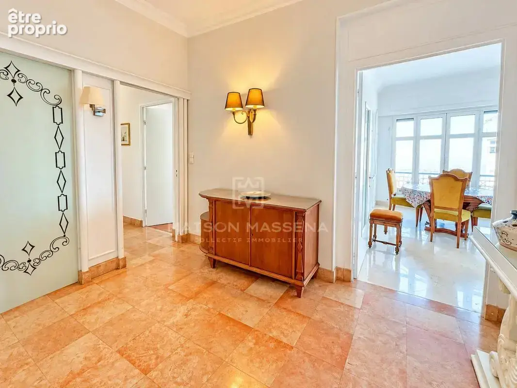 3/4 pièces - 5ème etage – vue panoramique mer baies des anges – magnifique terrasse d'angle - photo 13