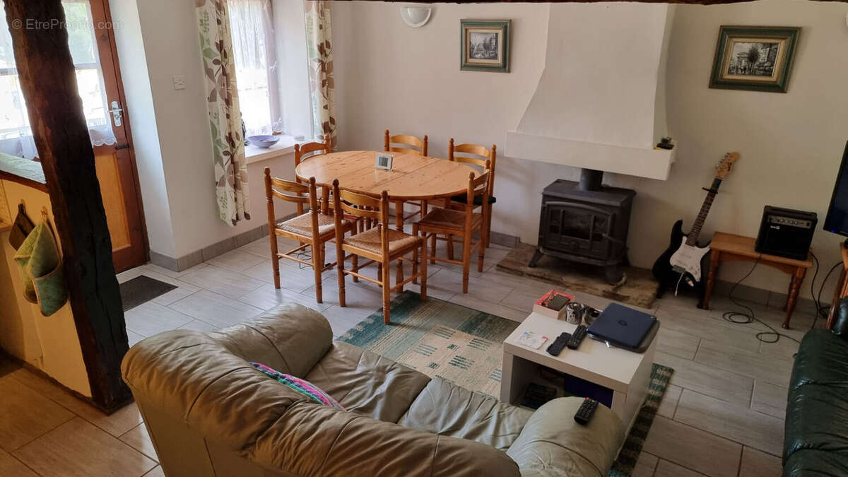 Maison à SAINT-CONNEC