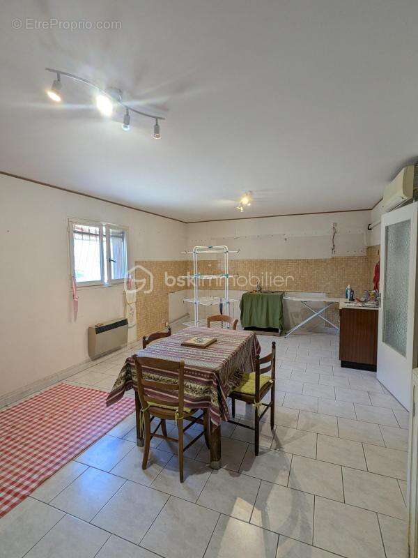 Bien multiple + deux grands garages - photo 11