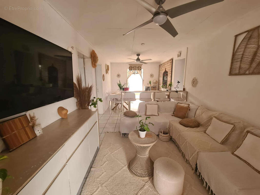 Maison à SAINT-PHILIPPE