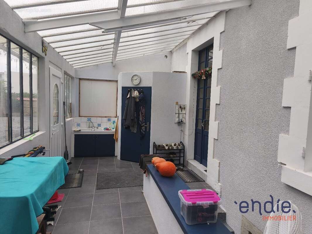 Maison à COSNE-D&#039;ALLIER