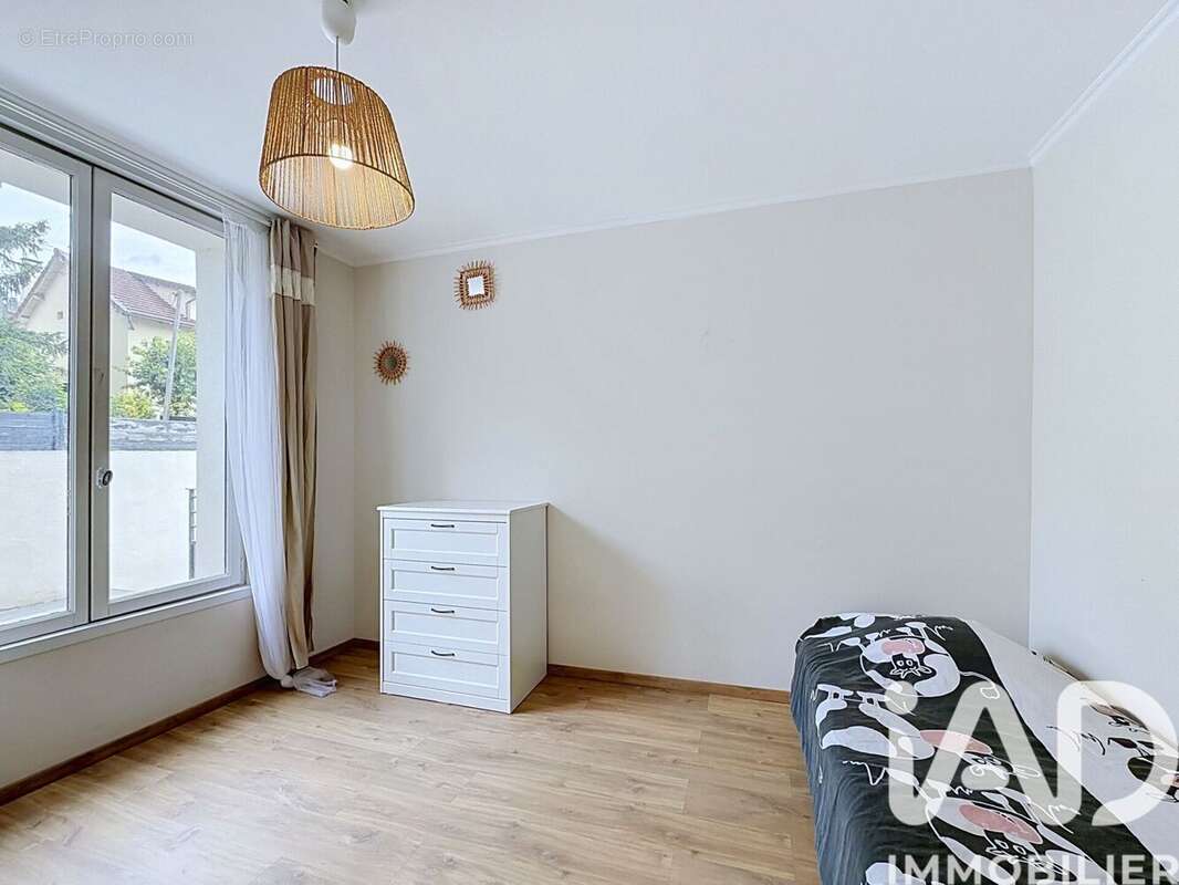 Photo 8 - Maison à SARCELLES