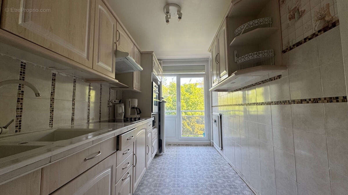 Appartement à LIVRY-GARGAN