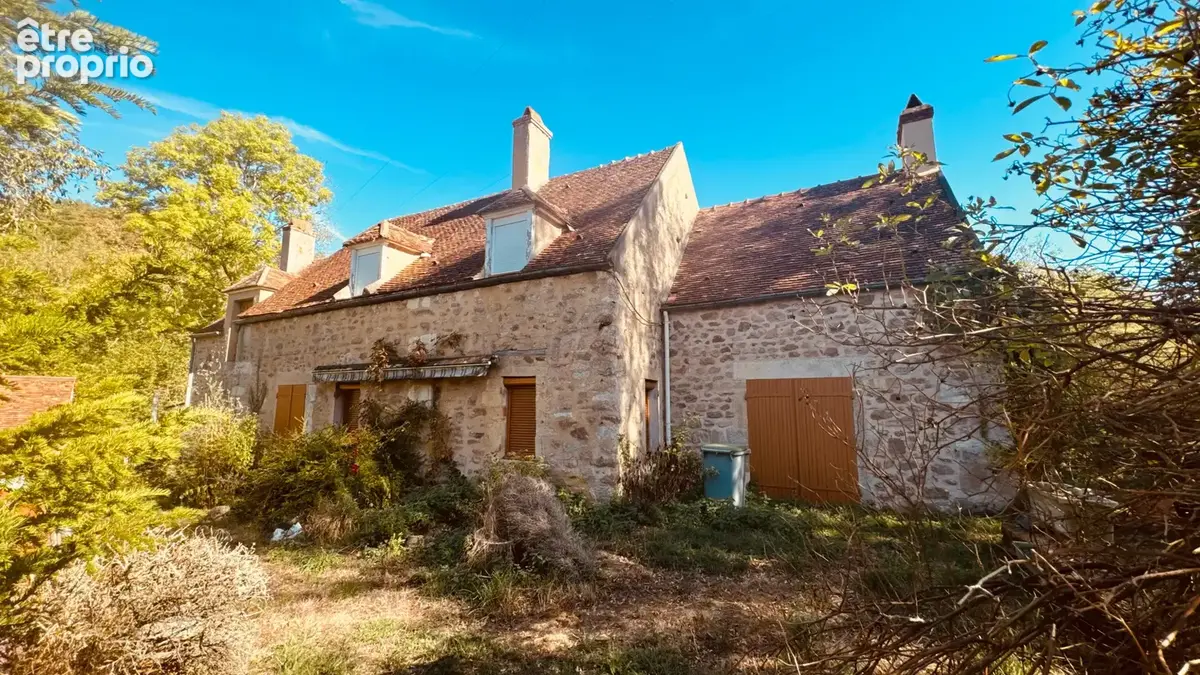 Maison à AVALLON
