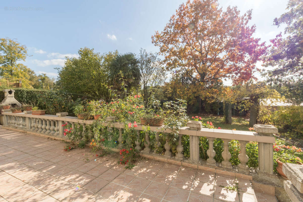 Maison à SAINT-MEDARD-SUR-ILLE