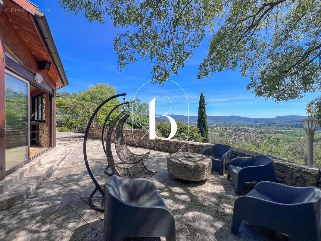 Propriété avec vue exceptionnelle - photo 2