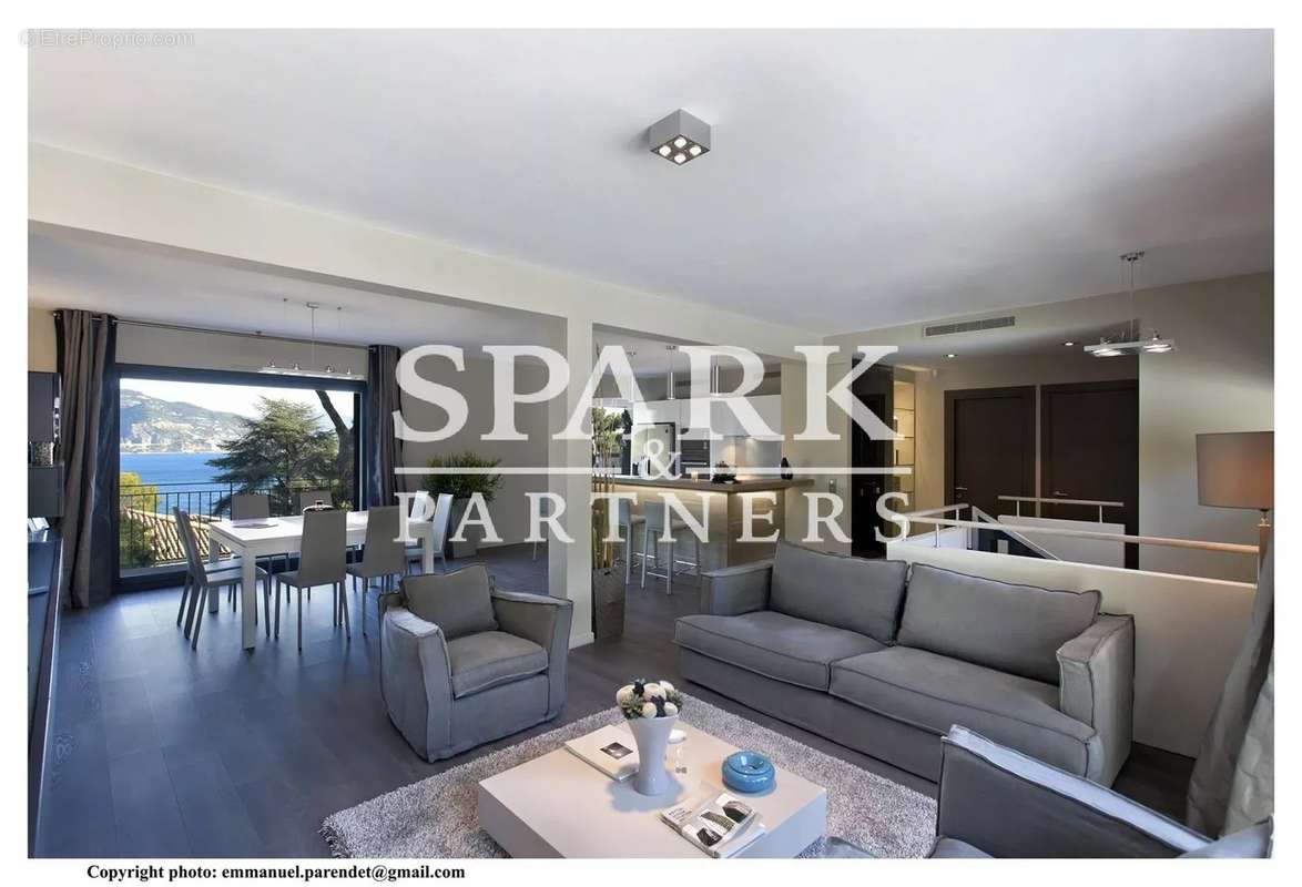 Maison à ROQUEBRUNE-CAP-MARTIN