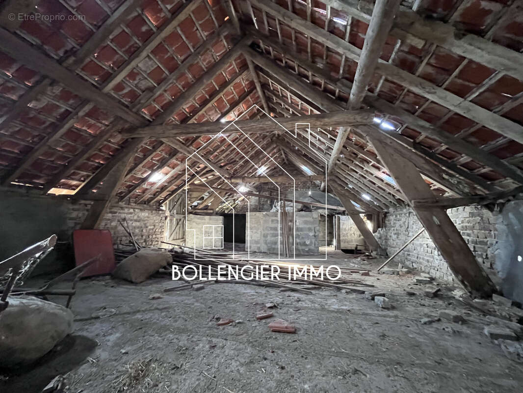 Ancien estaminet flamand 110 m2. - photo 2