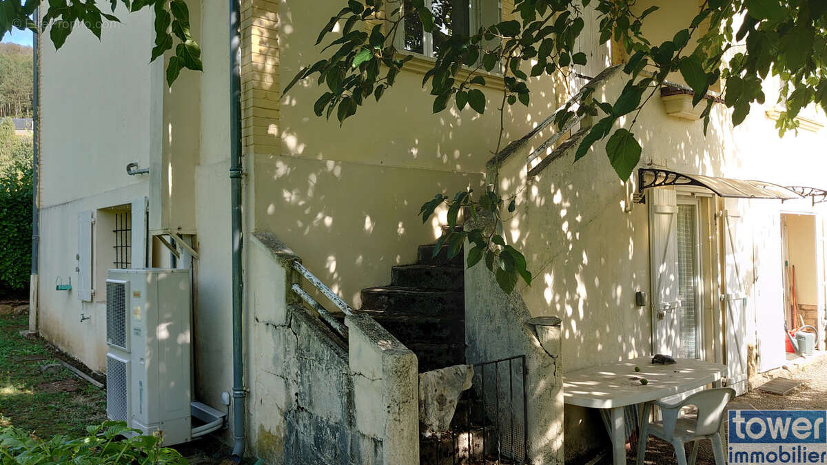 Maison à DURAVEL