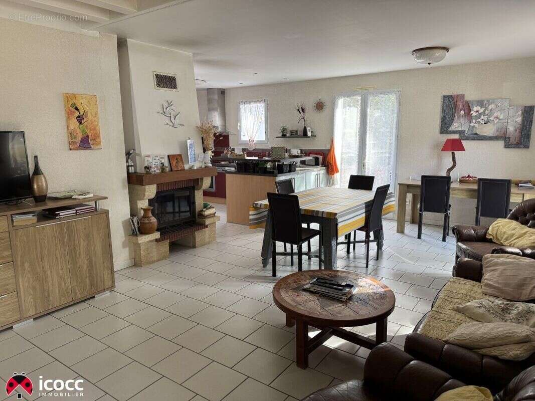 Maison à L&#039;AIGUILLON-SUR-MER