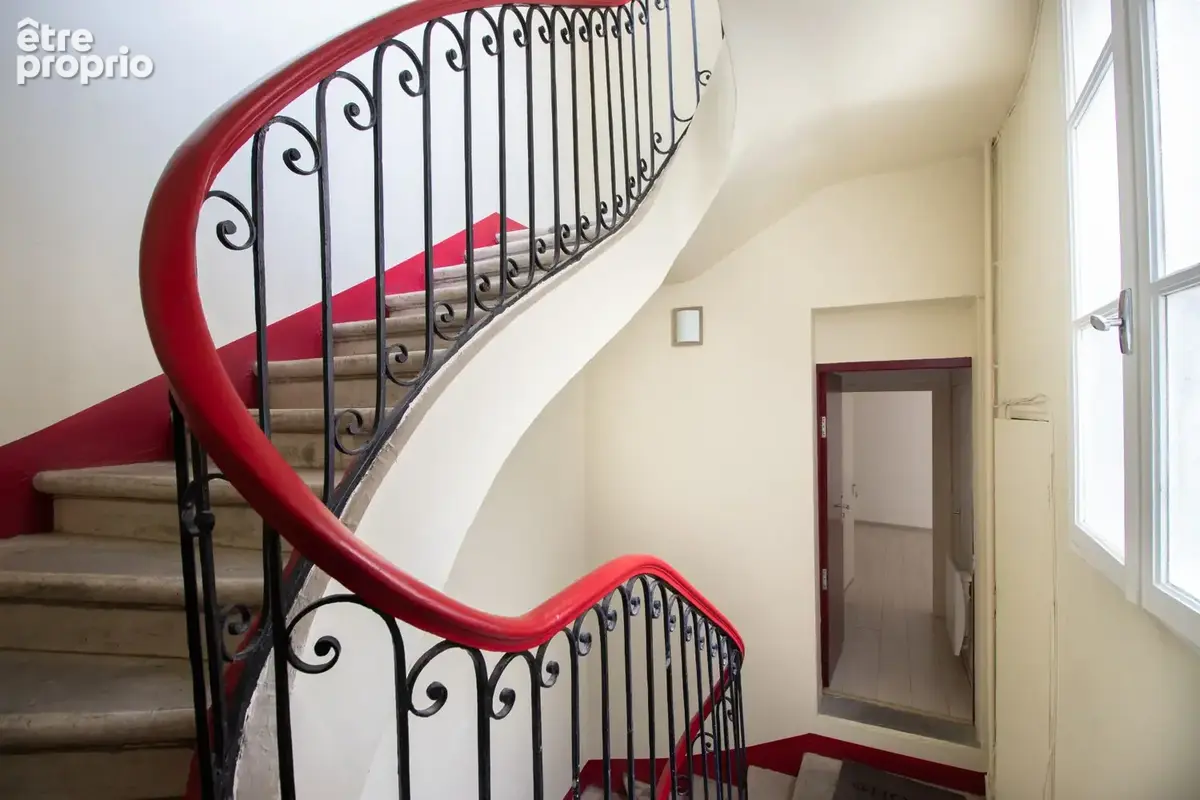 Appartement 1 pièce 30 m² à vendre à Bordeaux (33000) - photo 2