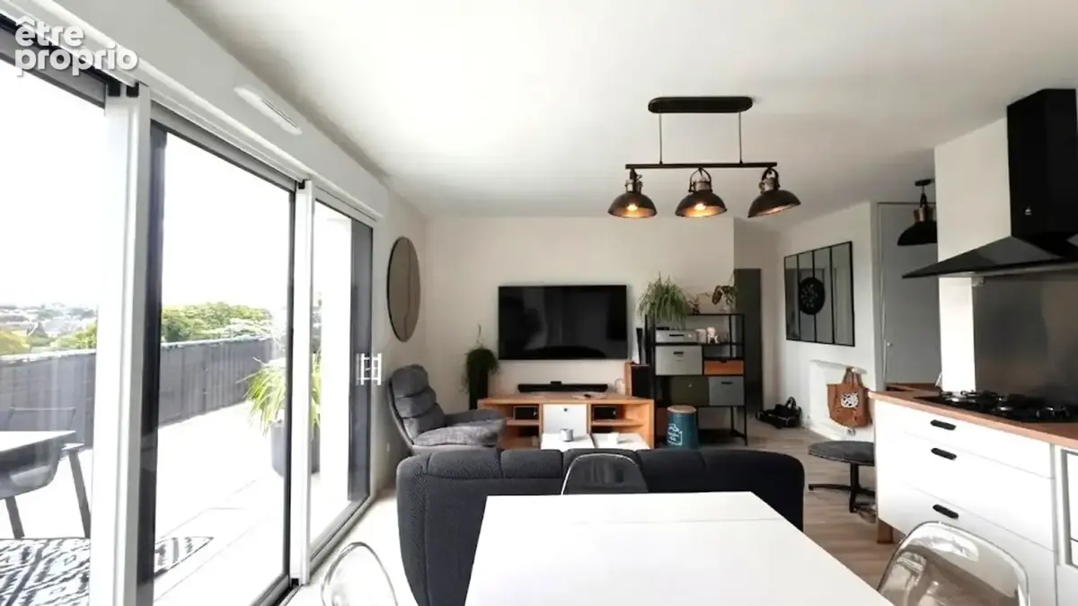 Dpt Finistère (29), à vendre QUIMPER Kerfeunteun appartement T3 situé au dernier étage de 59 m² habitable - Terrasse - Parking p - photo 15