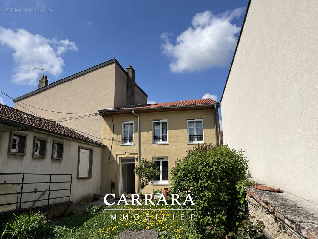 Maison à SAINT-JULIEN-LES-METZ