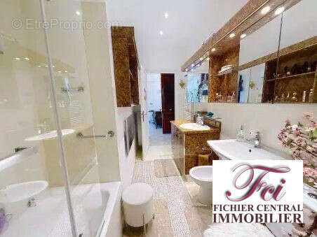 Appartement 52 m² à Menton  - photo 5