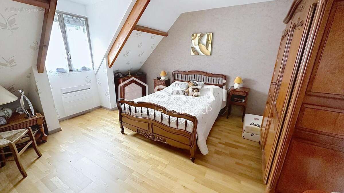 Maison 155 m² à Ozoir-La-Ferriere  - photo 4