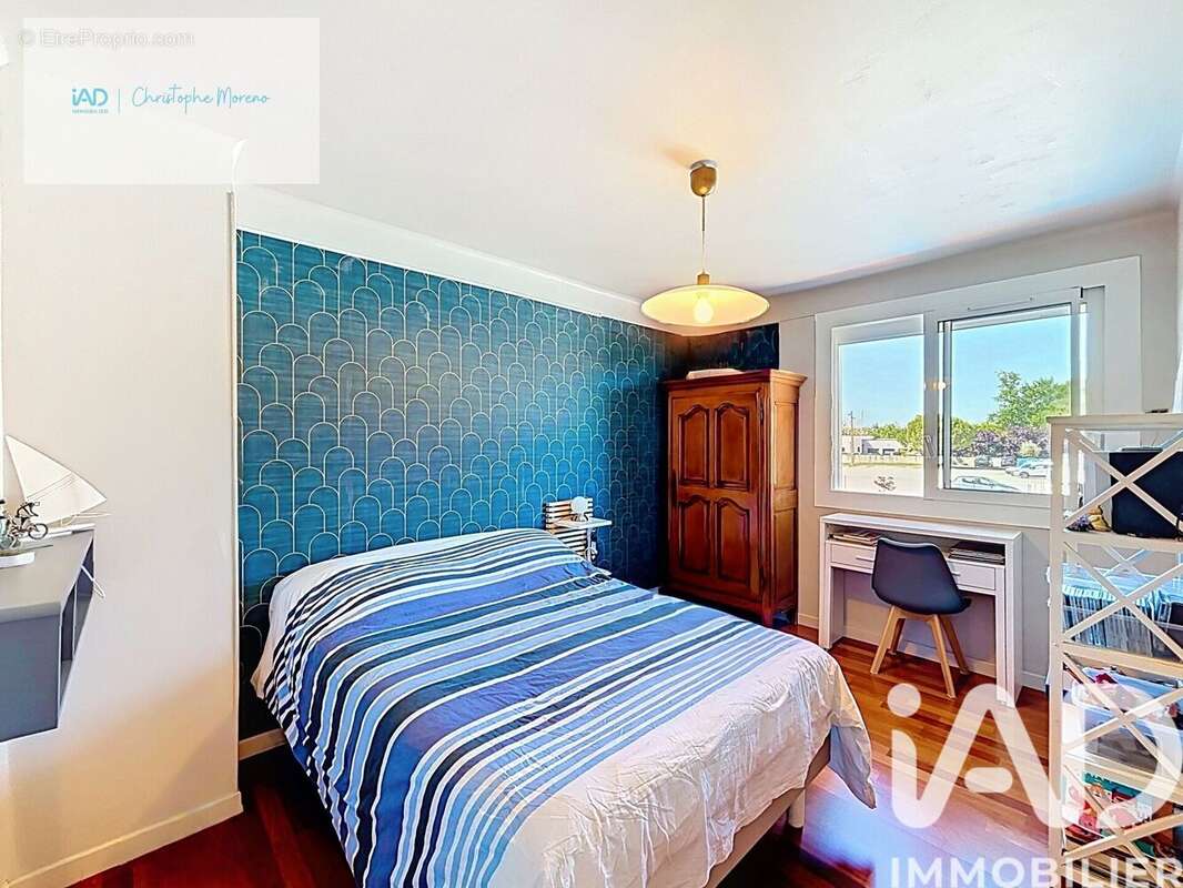 Maison 117 m² à Caussade  - photo 8