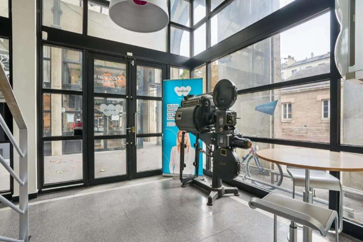 Commerce à ISSY-LES-MOULINEAUX