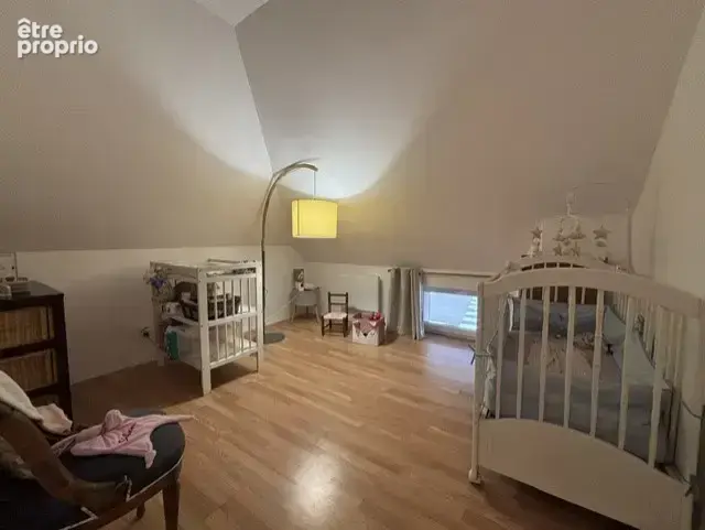 EXCLUSIVITE! Longère intégralement rénovée à AUTUN, 5 chambres, jardin clos et dépendances. - photo 10