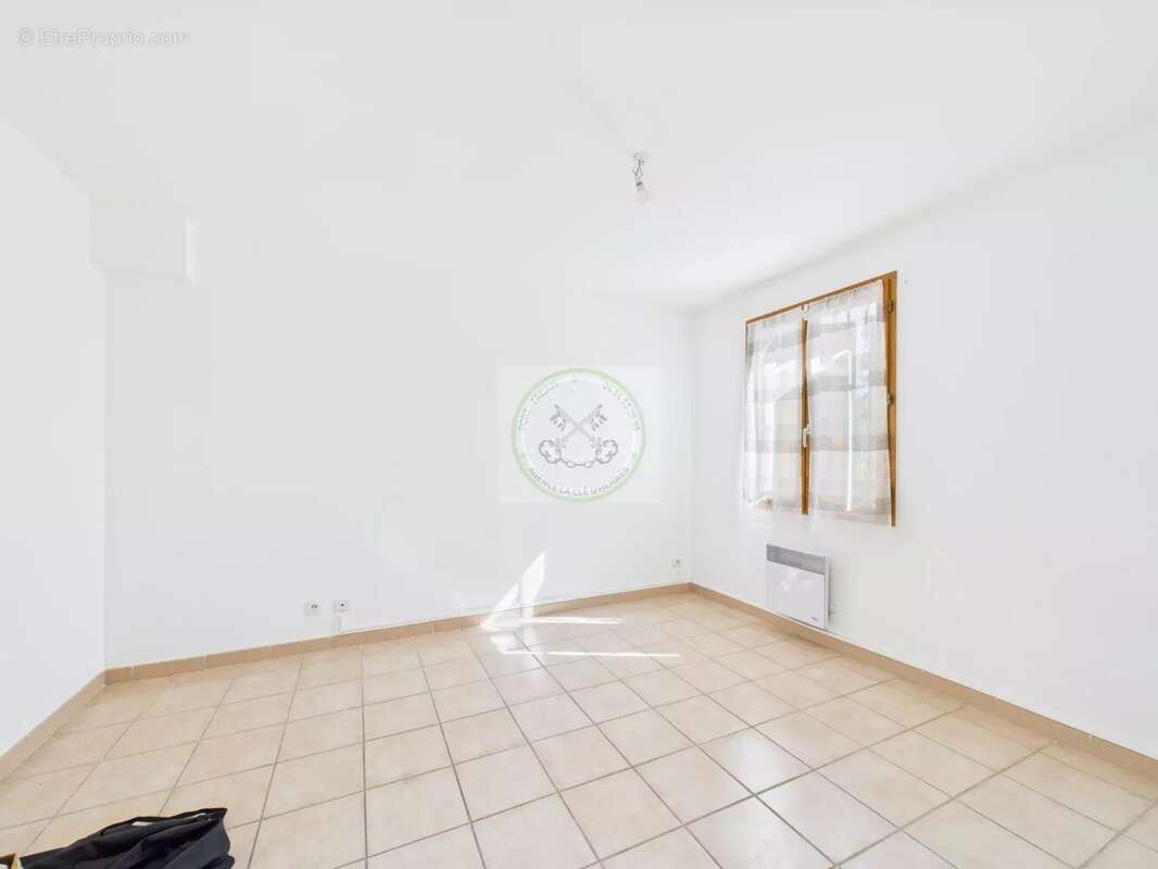 À vendre - villa  4 pièces - domaine du  capitou - photo 11