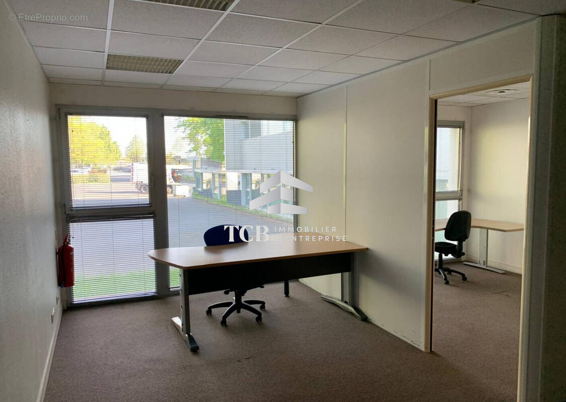 Commerce à LA CHAPELLE-SUR-ERDRE