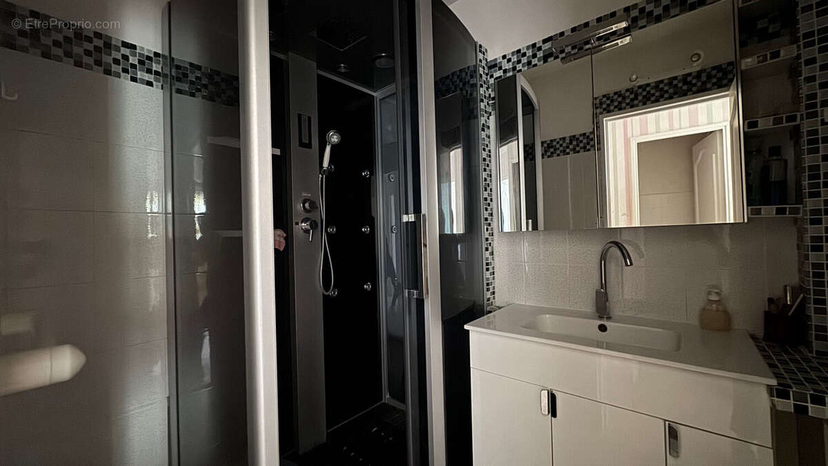 Appartement à LIVRY-GARGAN