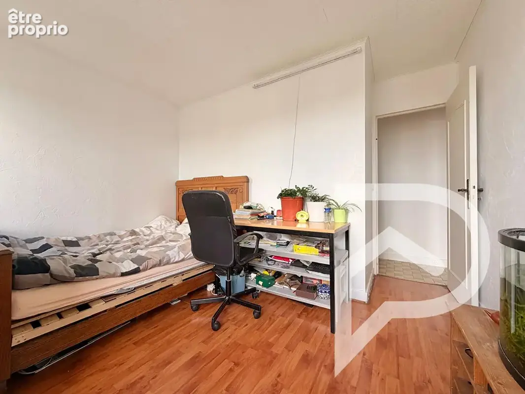 Appartement Vitry Sur Seine 4 pièce(s) 74.02 m2 - photo 7