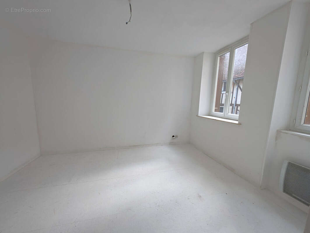 Appartement à TOUCY