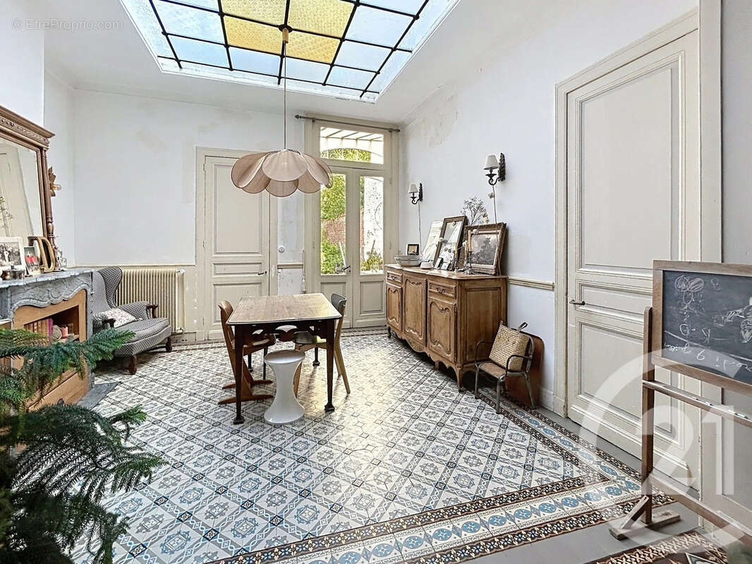 Maison 215 m² à Tourcoing  - photo 6