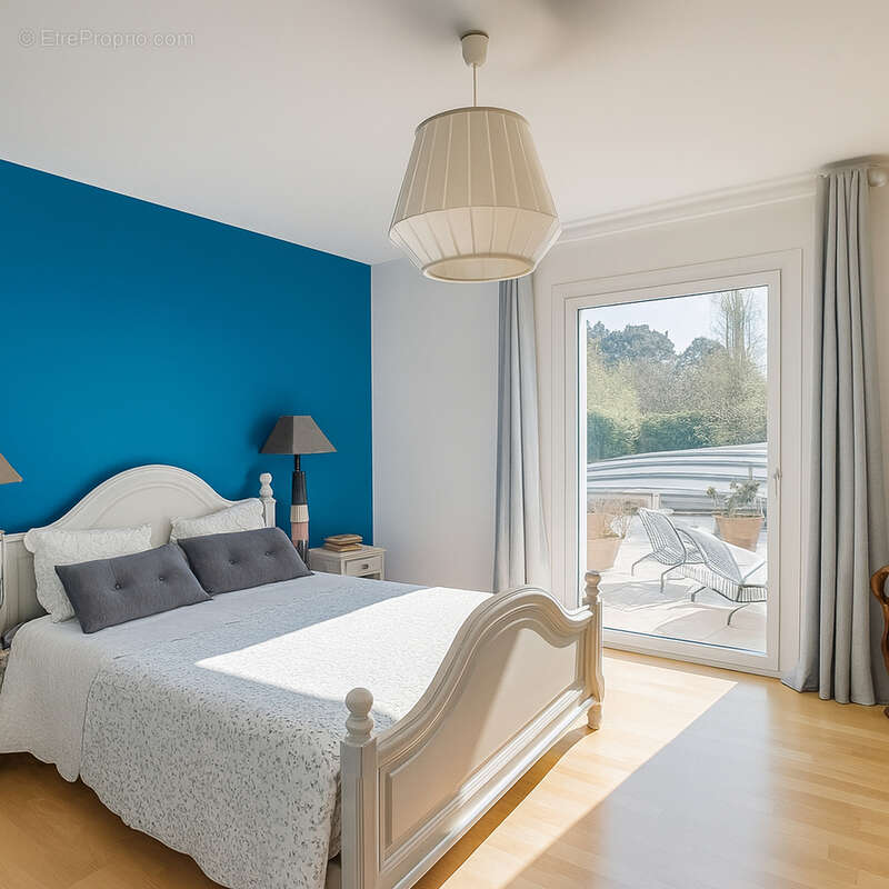 Maison à LA TURBALLE