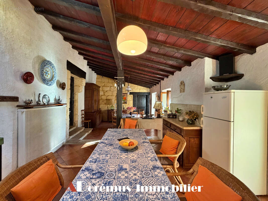 Maison à QUINSAC