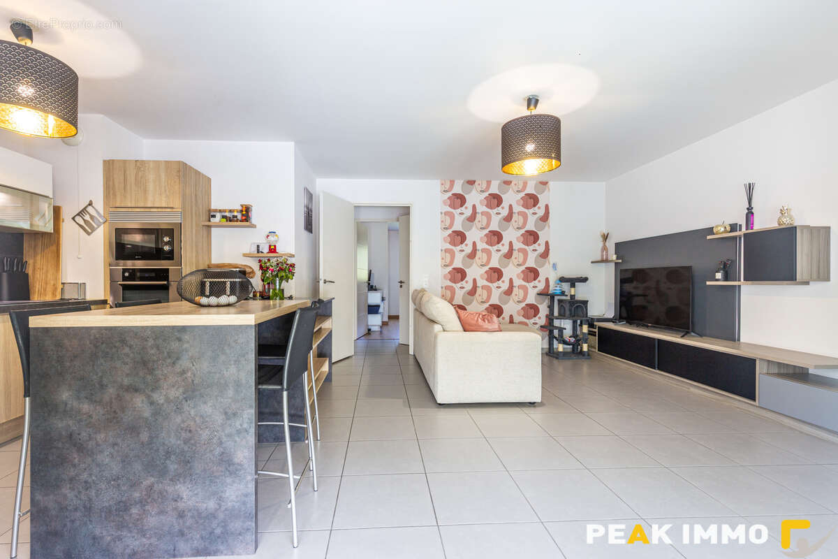 Appartement à ANNECY-LE-VIEUX