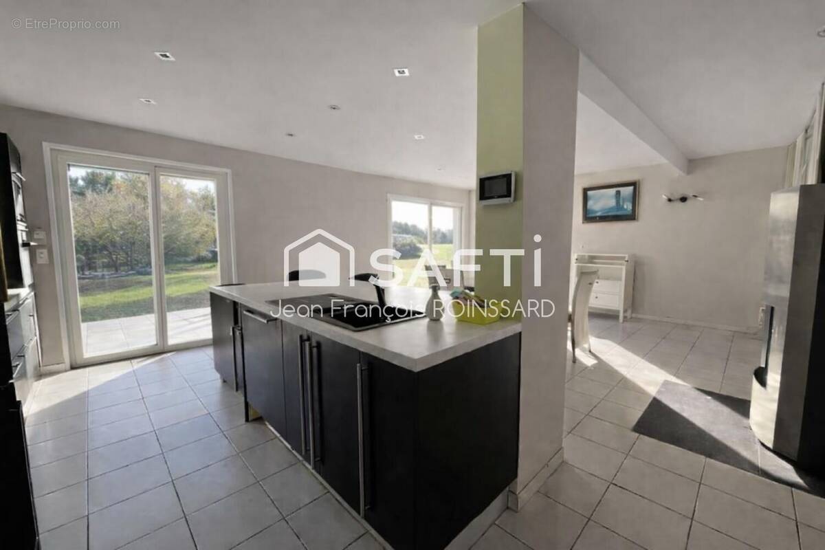 Photo 1 - Maison à COUERON