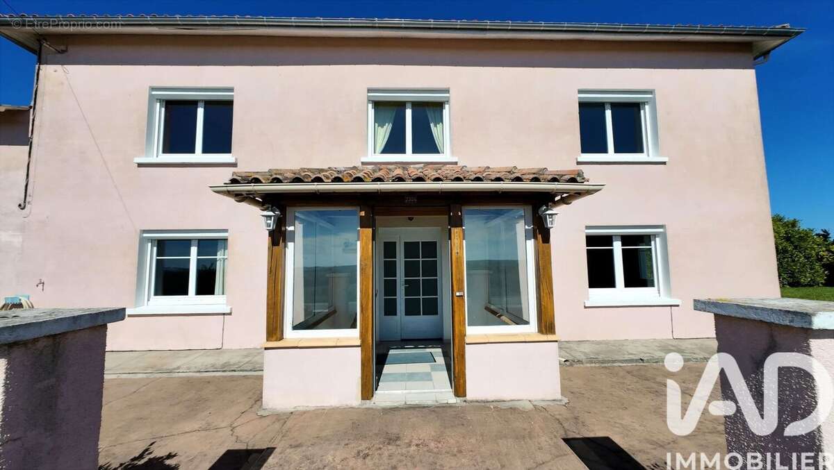 Photo 2 - Maison à GAZAUPOUY