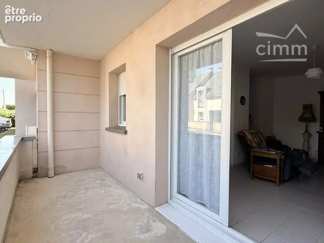 Appartement 3 pièces avec terrasse et piscine – La Chaussée-Saint-Victor - photo 2